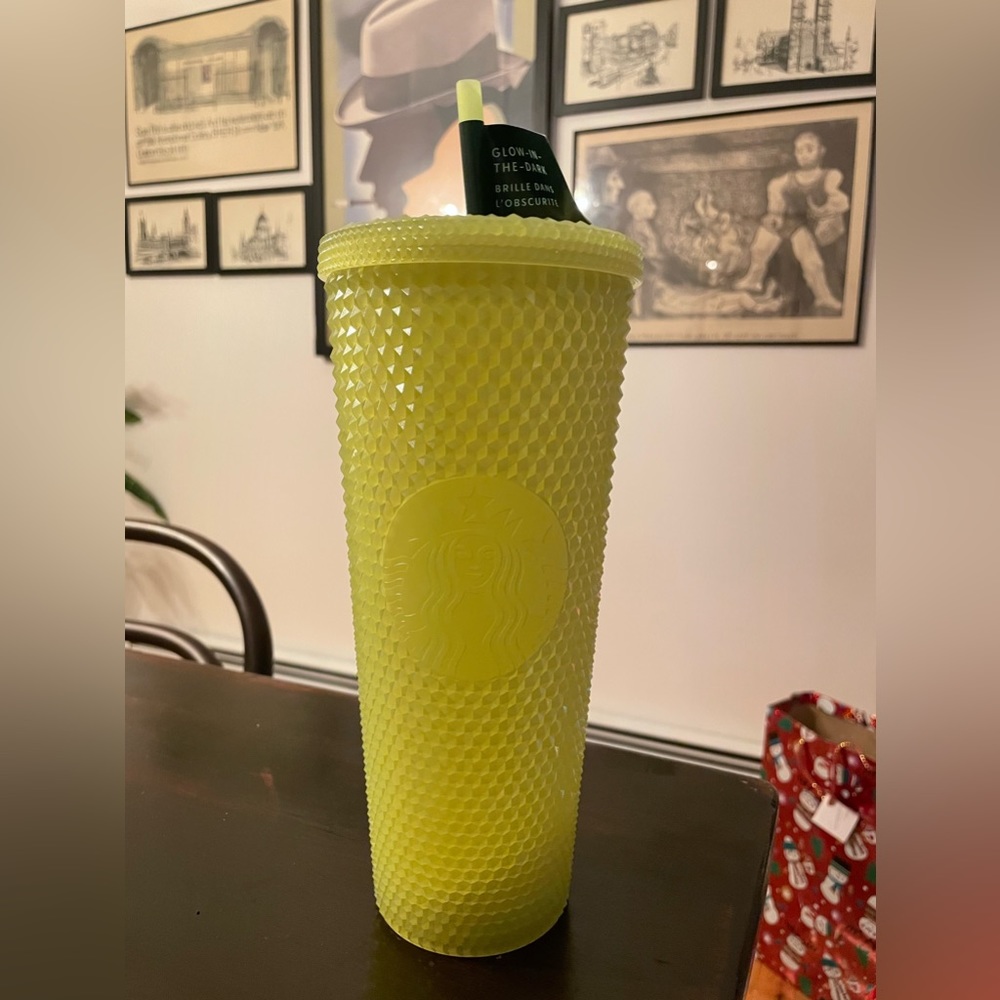 Starbucks Lemongrass Studded Tumbler - Venti - Glow in the Dark - Halloween 2022